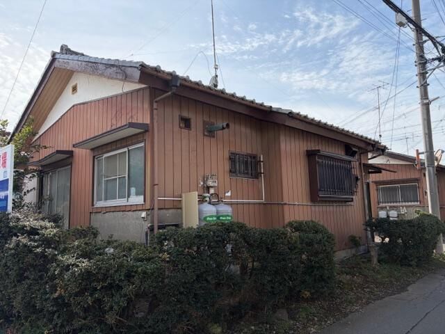 拡大写真:昼間貸家 14号棟 1階1の外観写真(昼)