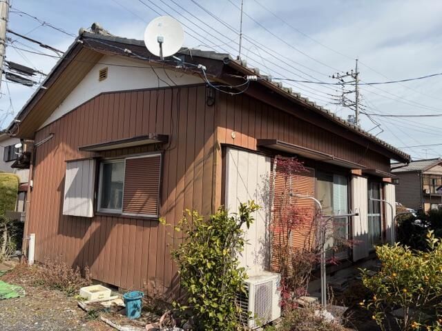 昼間貸家 14号棟の外観