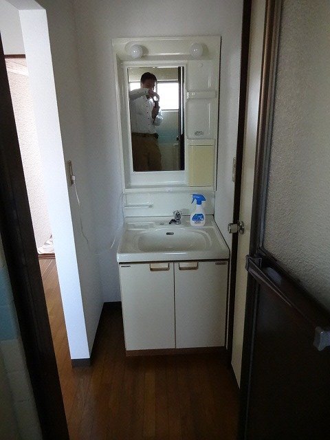 拡大写真:コーポラスジュン 2階105の洗面