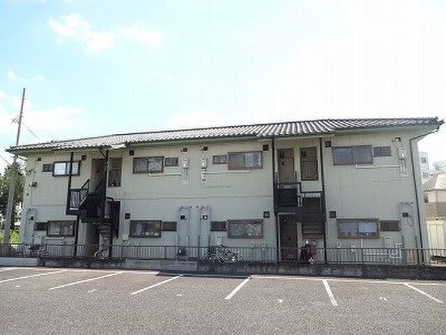 拡大写真:コーポラスジュン 2階105の外観写真(昼)