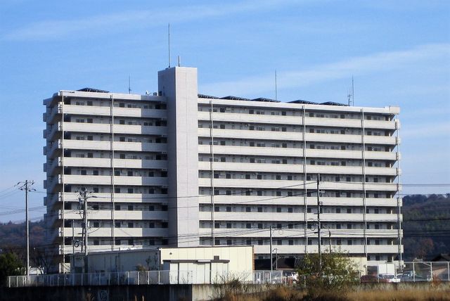 拡大写真：倉敷市二子 6階613の外観写真（昼）