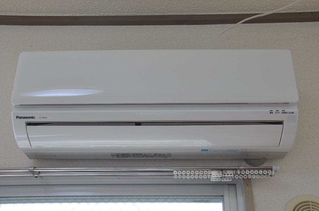 拡大写真：倉敷市松島 1階101のエアコン