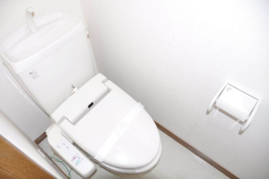 拡大写真：倉敷市松島 2階201のWC