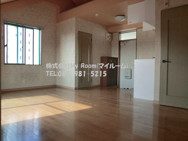 拡大写真:バグースⅡ 5階501の洋室