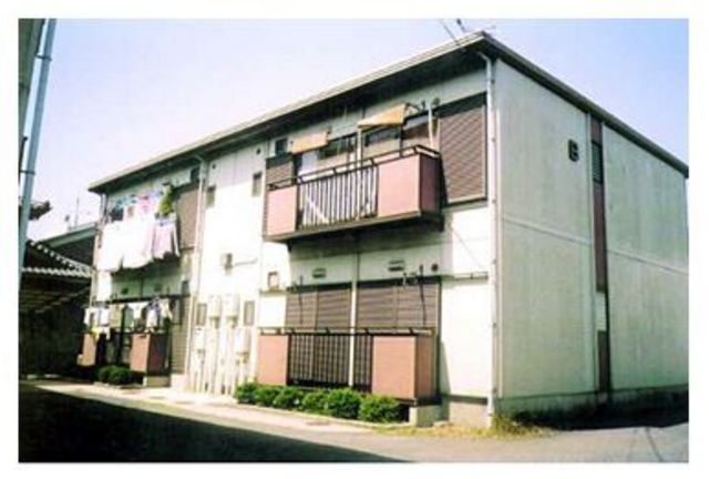 拡大写真:福山市南蔵王町3丁目 2階B201の外観写真(昼)