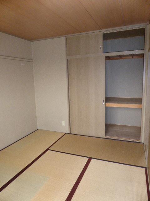 拡大写真:福山市引野町2丁目 2階B201の収納