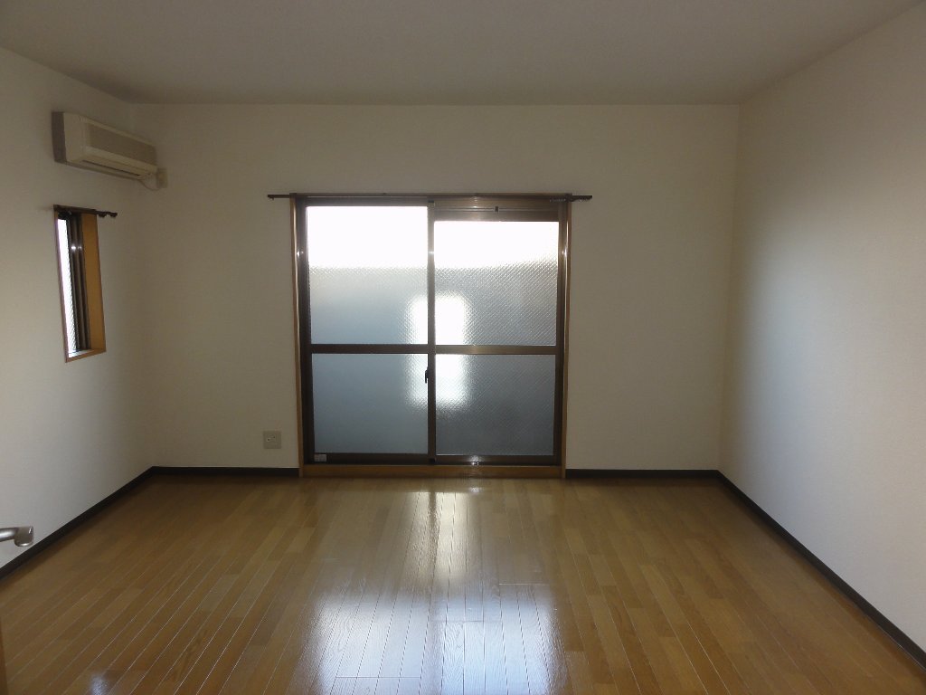 拡大写真：宇治市小倉町寺内 3階301の洋室