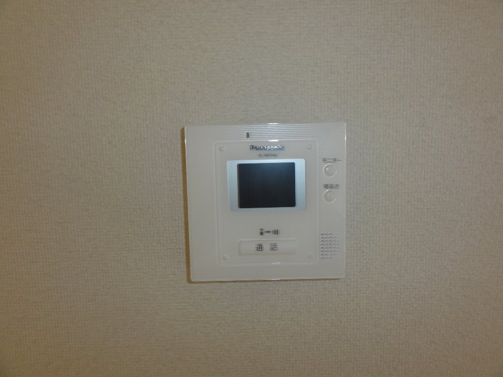 拡大写真：宇治市木幡金草原 1階101のカメラ付きモニターフォン