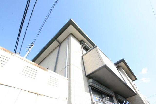 拡大写真：サテライトN　1棟 1階102の外観写真（昼）
