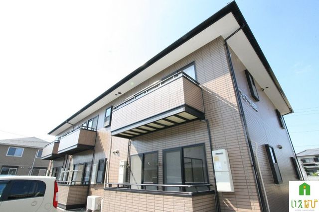 拡大写真：高松市林町 2階203の外観写真（昼）