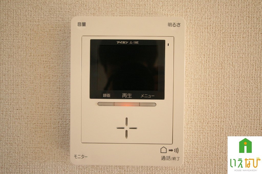 拡大写真：ルミエールⅢ 1階101のカメラ付インターホン