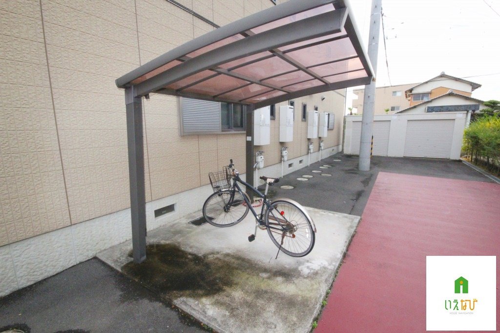 拡大写真:グリーンコート B棟 1階102の共有部分