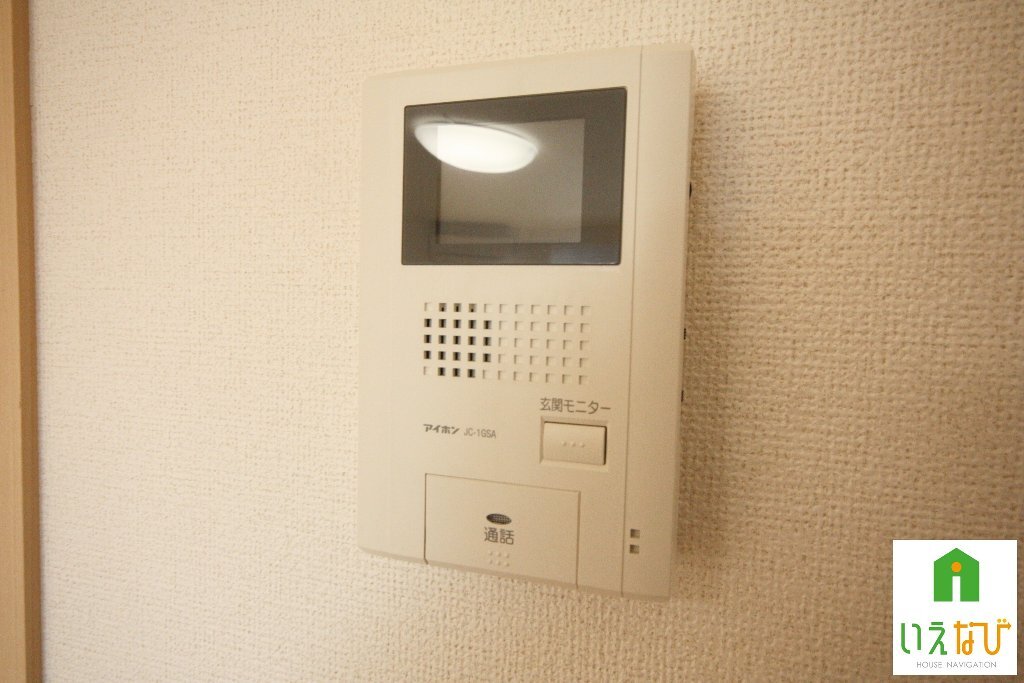 拡大写真：リュミエール 1階103のカメラ付インターホン