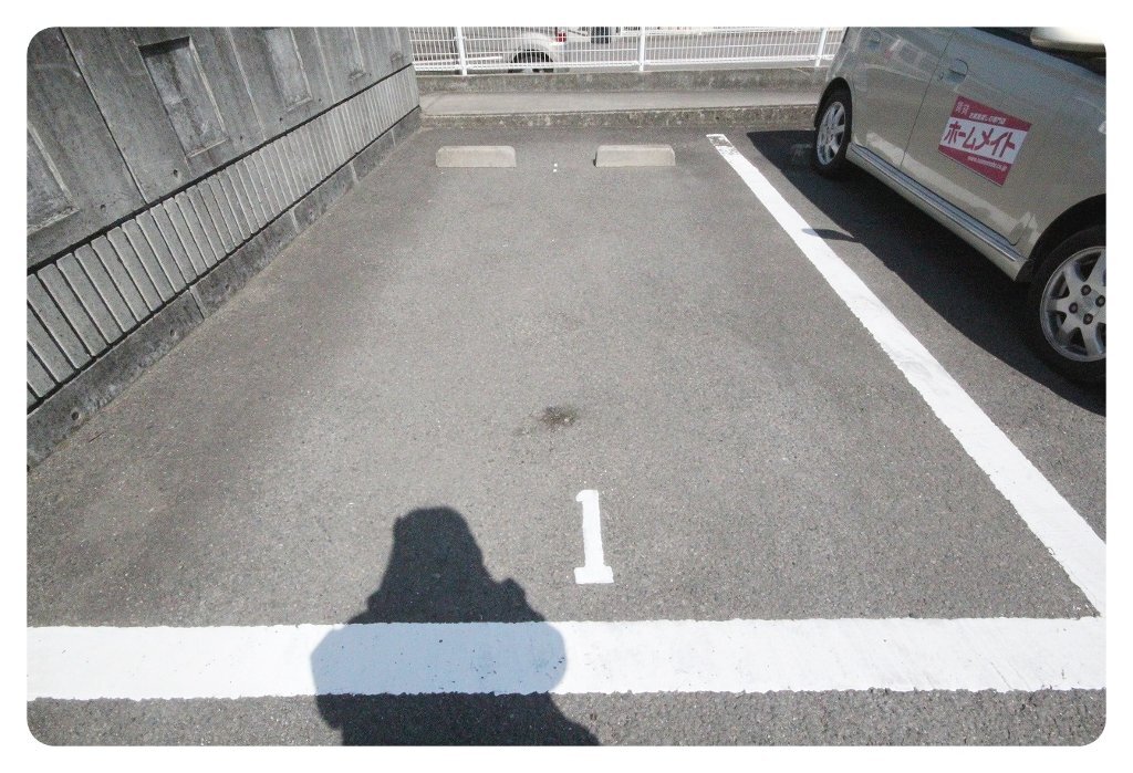 拡大写真:メゾン エトワール 2階201の共有部分