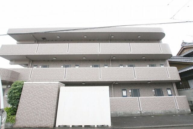 拡大写真:サンライズ宮川 1階205の外観写真(昼)