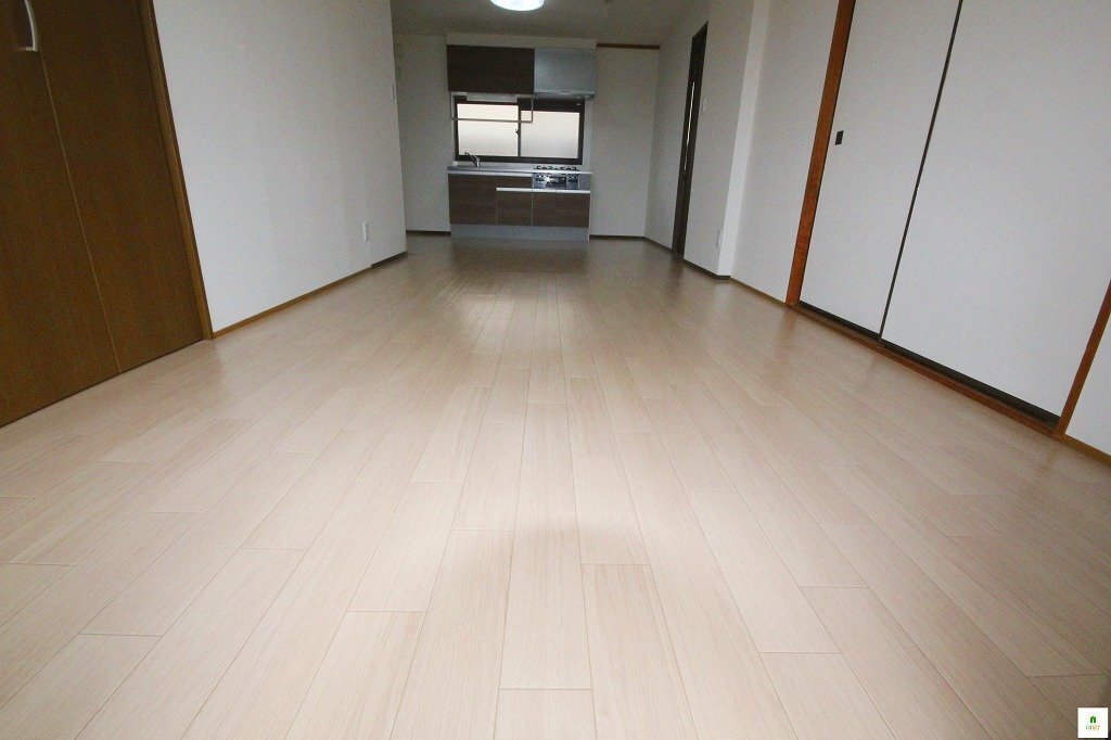 拡大写真:宮脇ハイツ 2階202のリビング