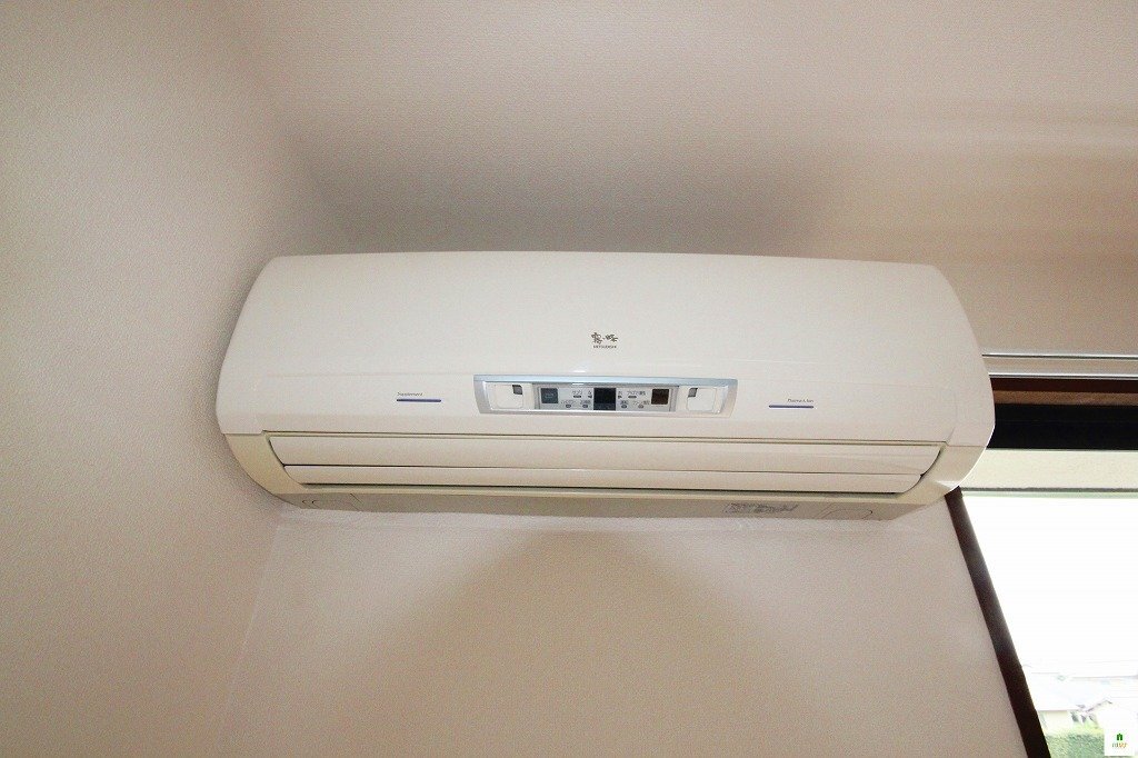 拡大写真:宮脇ハイツ 2階202のエアコン