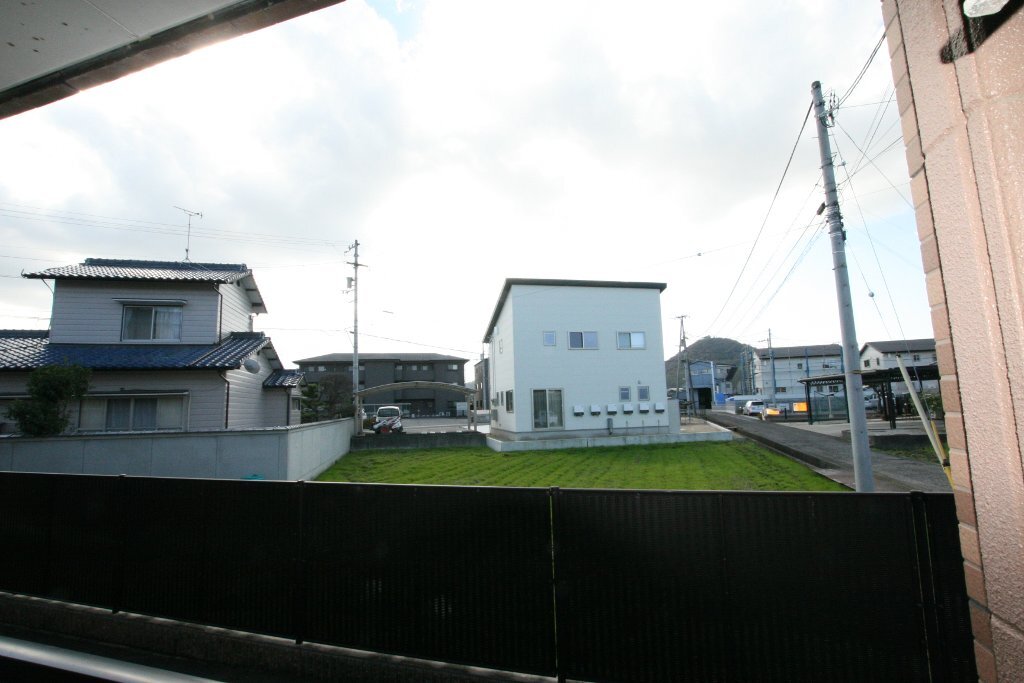 拡大写真：高松市三谷町 2階205の眺望