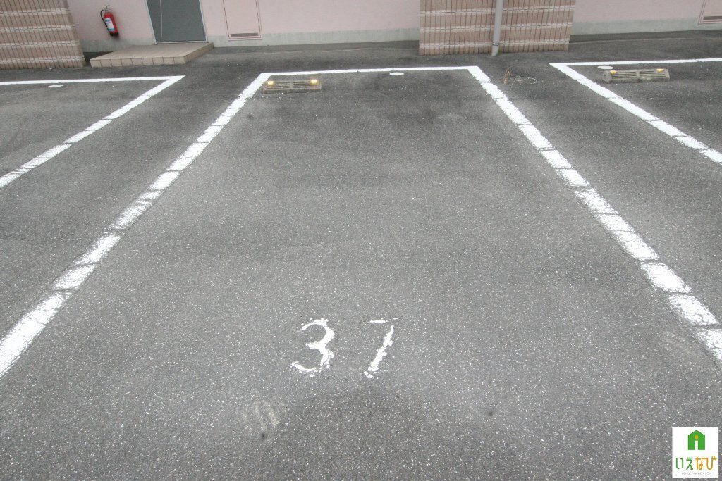 拡大写真：サンモールⅡ 2階201の共有部分