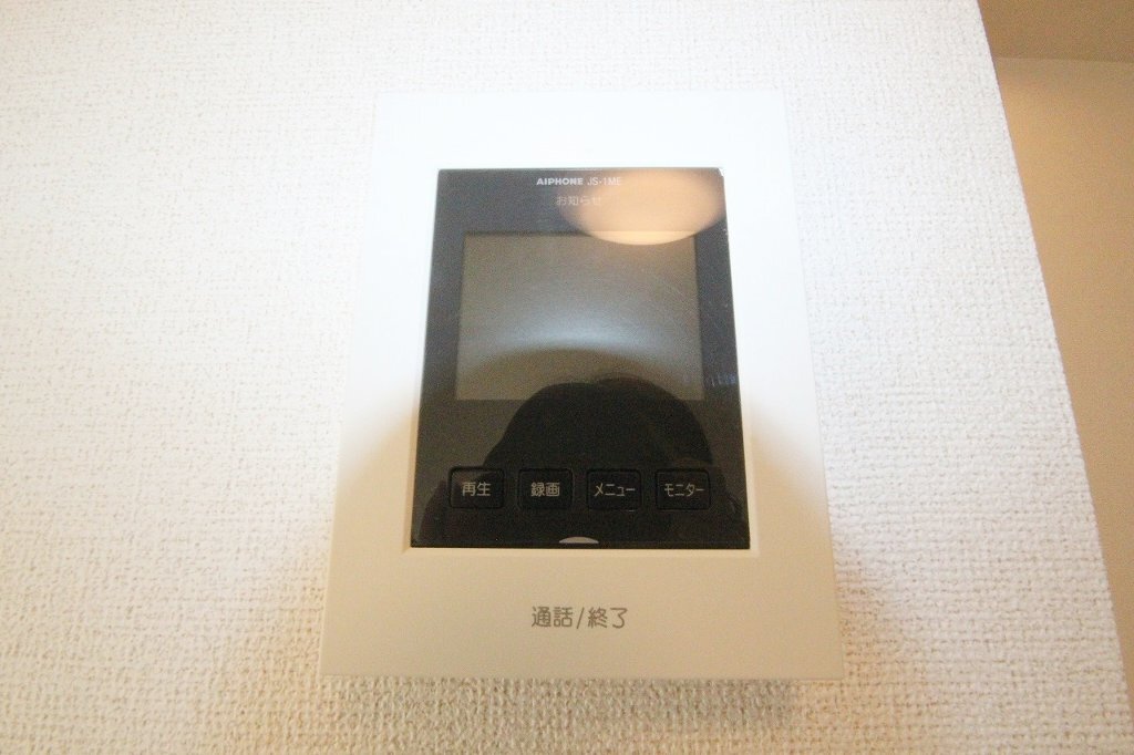 拡大写真:エベントⅡB 1階102のカメラ付インターホン