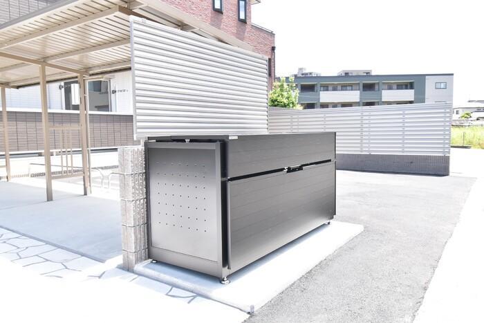 拡大写真:丸亀市中府町3丁目 3階301の共有部分