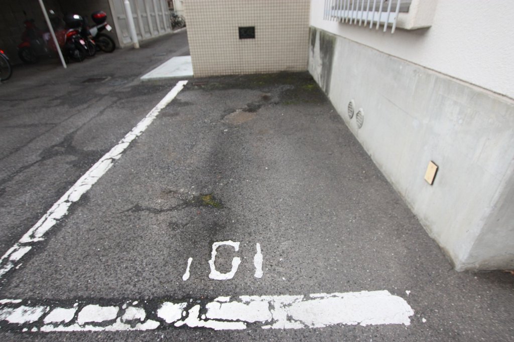 拡大写真:一里山マンション 2階203の共有部分