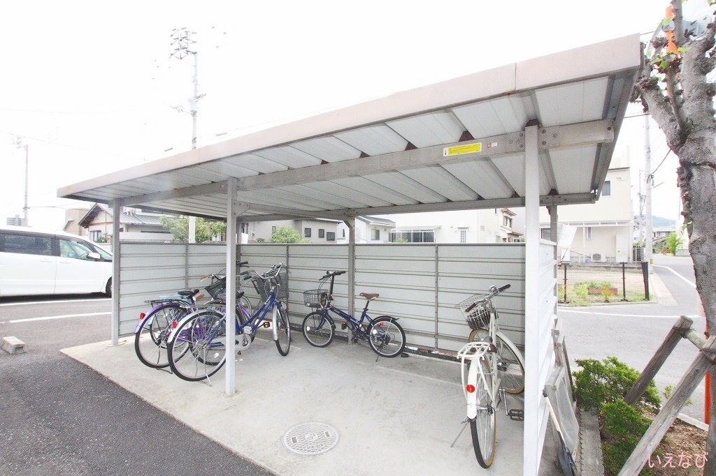 拡大写真:高松市松縄町 1階101の共有部分