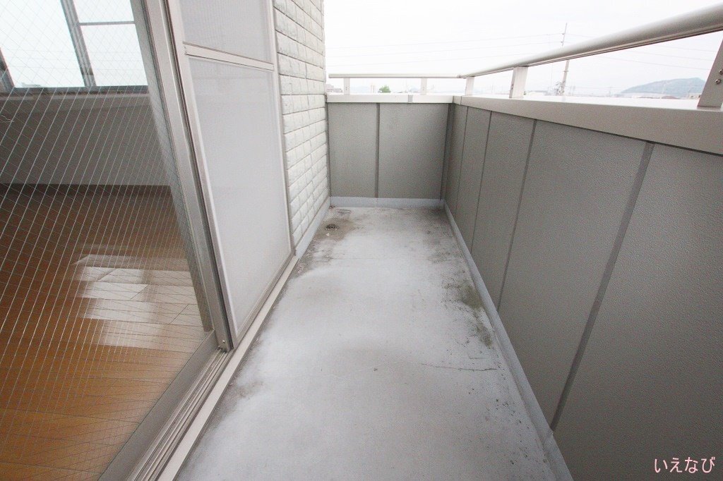 拡大写真:高松市多肥下町 3階301のベランダ