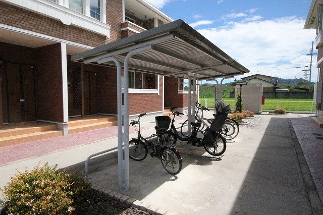 拡大写真:高松市元山町 1階103の共有部分