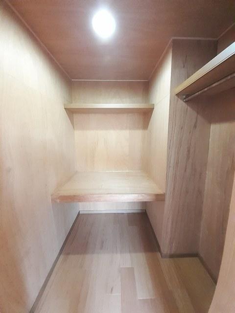 拡大写真：善通寺市上吉田町６丁目 1階101の収納