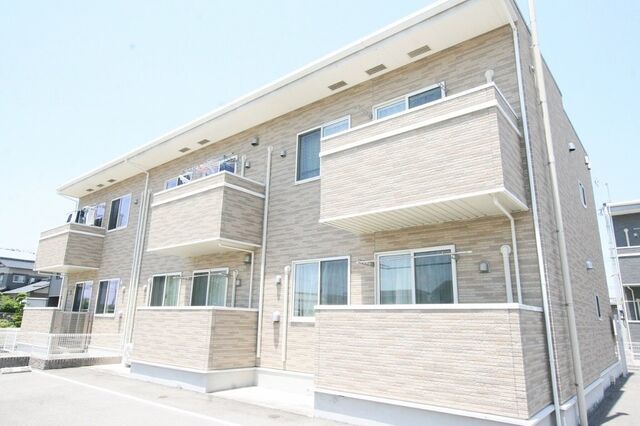 拡大写真:高松市三谷町 1階103の外観写真(昼)