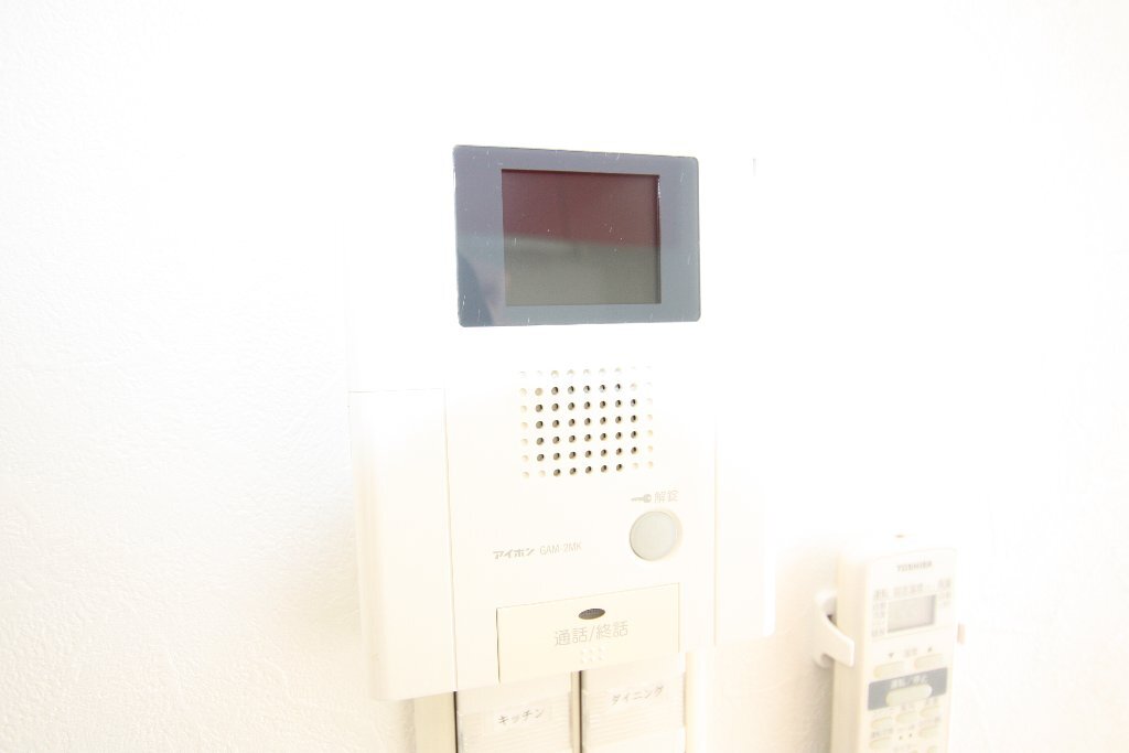 拡大写真：なかよしマンション林町 4階302のカメラ付インターホン