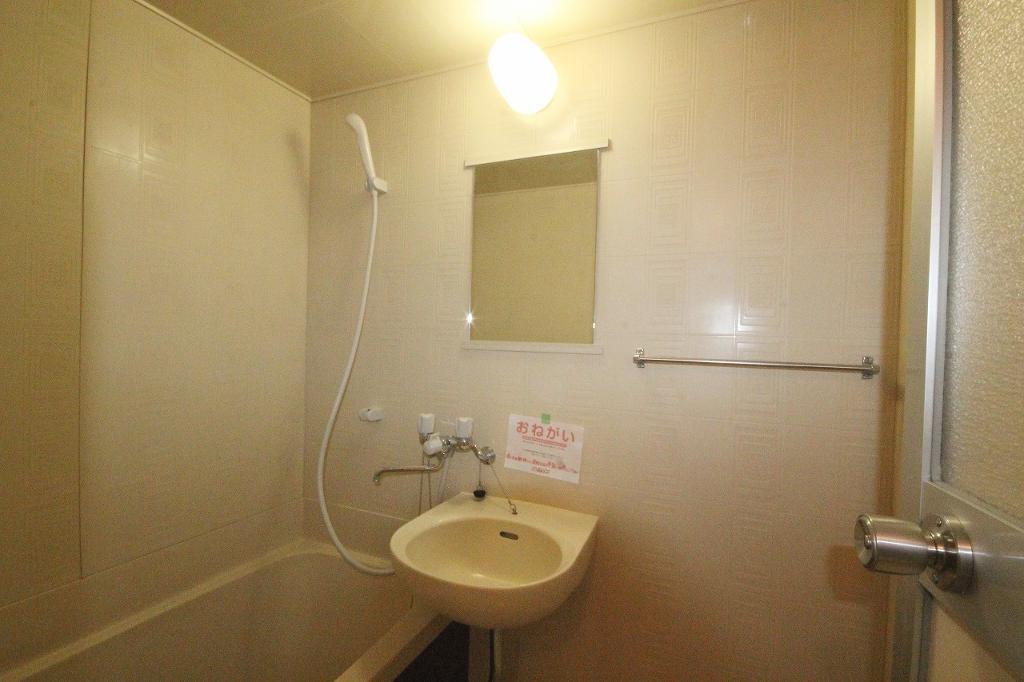 拡大写真:高松市香西本町 2階201の洗面
