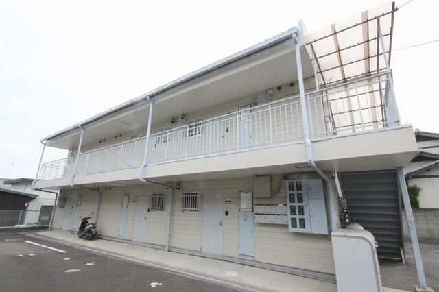 高松市香西本町の外観