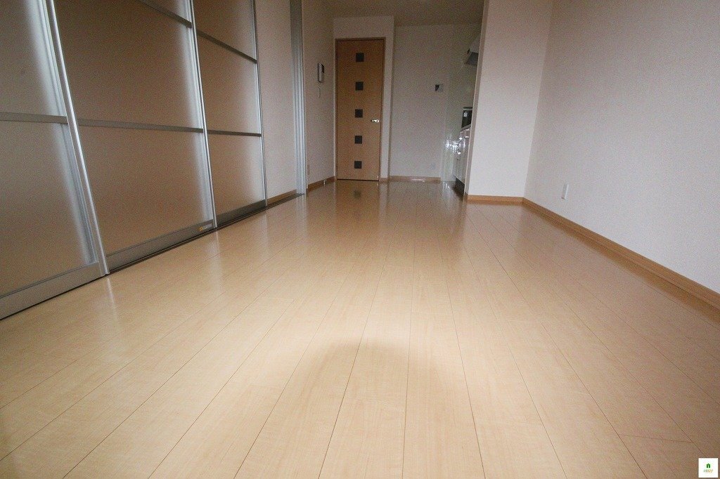 拡大写真:高松市伏石町 2階201のリビング