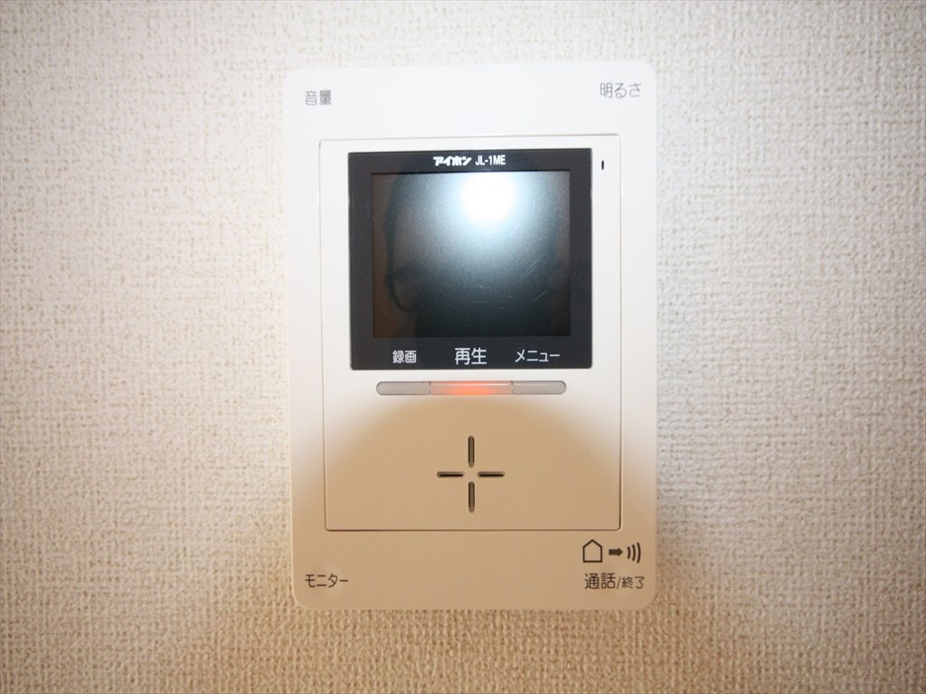 拡大写真：高松市上林町 2階201のカメラ付インターホン