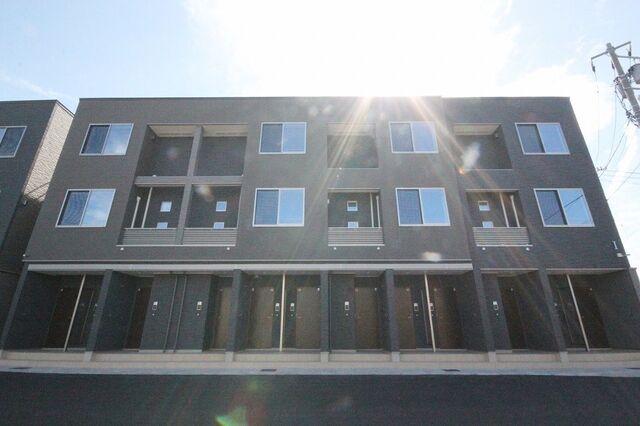 拡大写真:高松市福岡町4丁目 1階101の外観写真(昼)