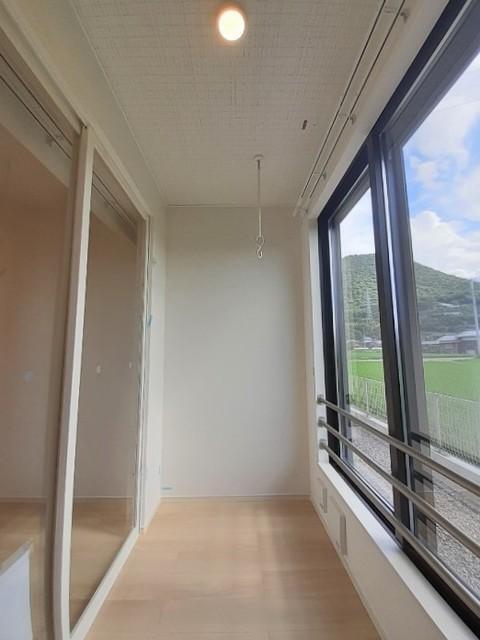 拡大写真:坂出市川津町 1階103のリビング