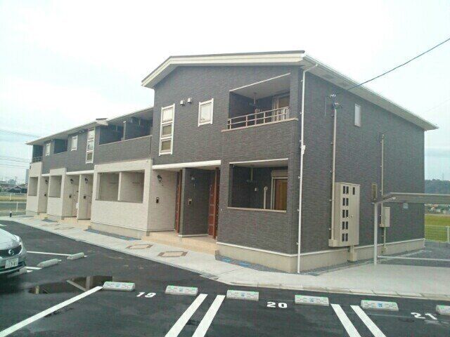 綾歌郡宇多津町長縄手の外観