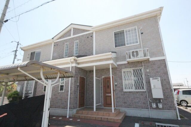 高松市円座町の外観