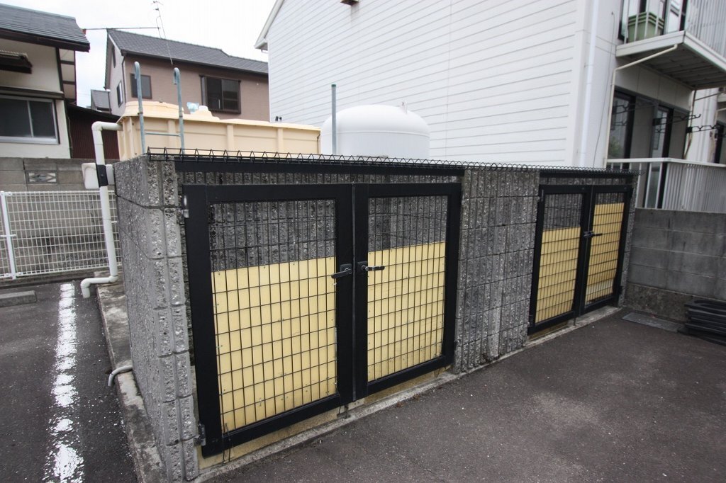 拡大写真:高松市太田下町 3階301の共有部分