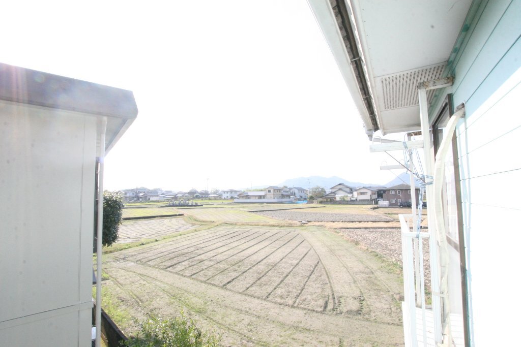 拡大写真：高松市一宮町 2階202の眺望