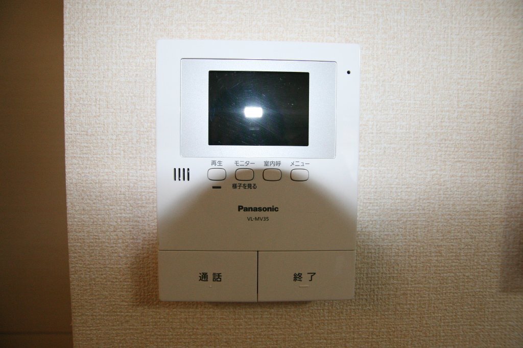 拡大写真:高松市林町 1階101のカメラ付インターホン