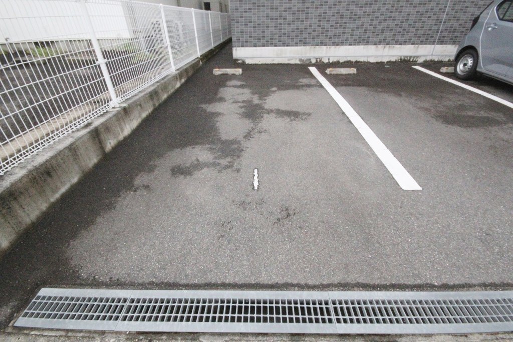 拡大写真:高松市伏石町 3階204の共有部分