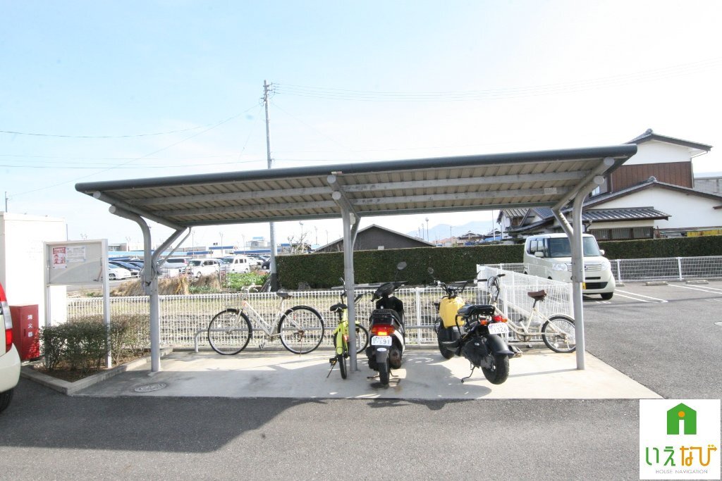 拡大写真：高松市元山町 2階201の共有部分