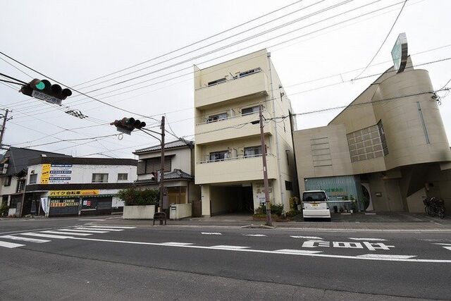 拡大写真:善通寺市善通寺町7丁目 2階201の外観写真(昼)