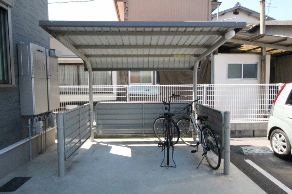 拡大写真:高松市仏生山町甲 2階201の共有部分