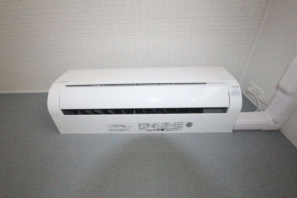 拡大写真:ベルシオン東山崎町B 1階101のエアコン