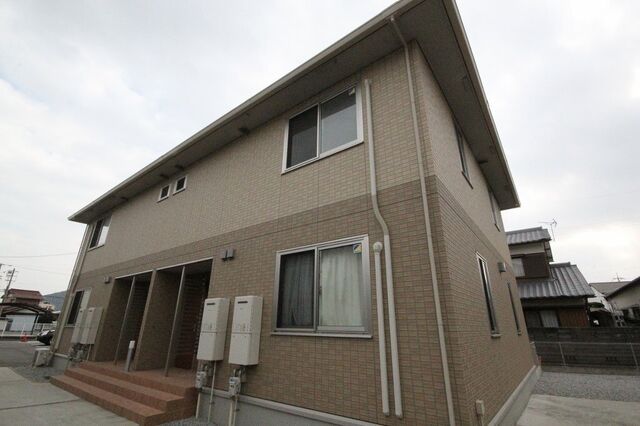 高松市仏生山町甲の外観