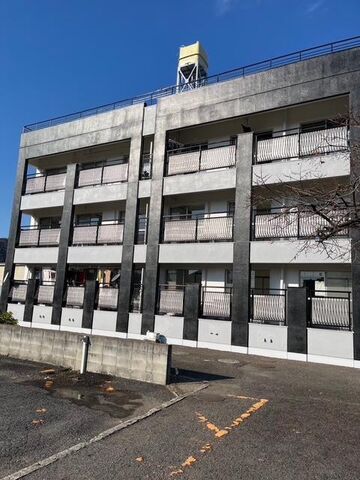 拡大写真：高松市田村町 2階201の外観写真（昼）